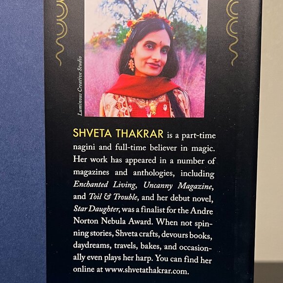 The Dream Runners by Shveta Thakrar ~ Young Adult Fantasy ~ YA Fiction ~ Magic - Picture 7 of 8